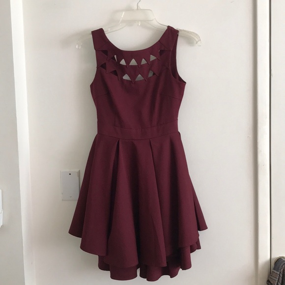 Dresses & Skirts - Burgundy Open back skater dress